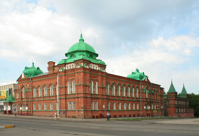 Здание Дома офицеров